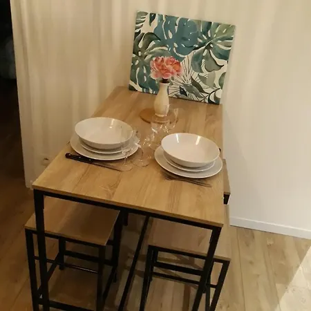 La Canisse 3 : Joli - Sur *